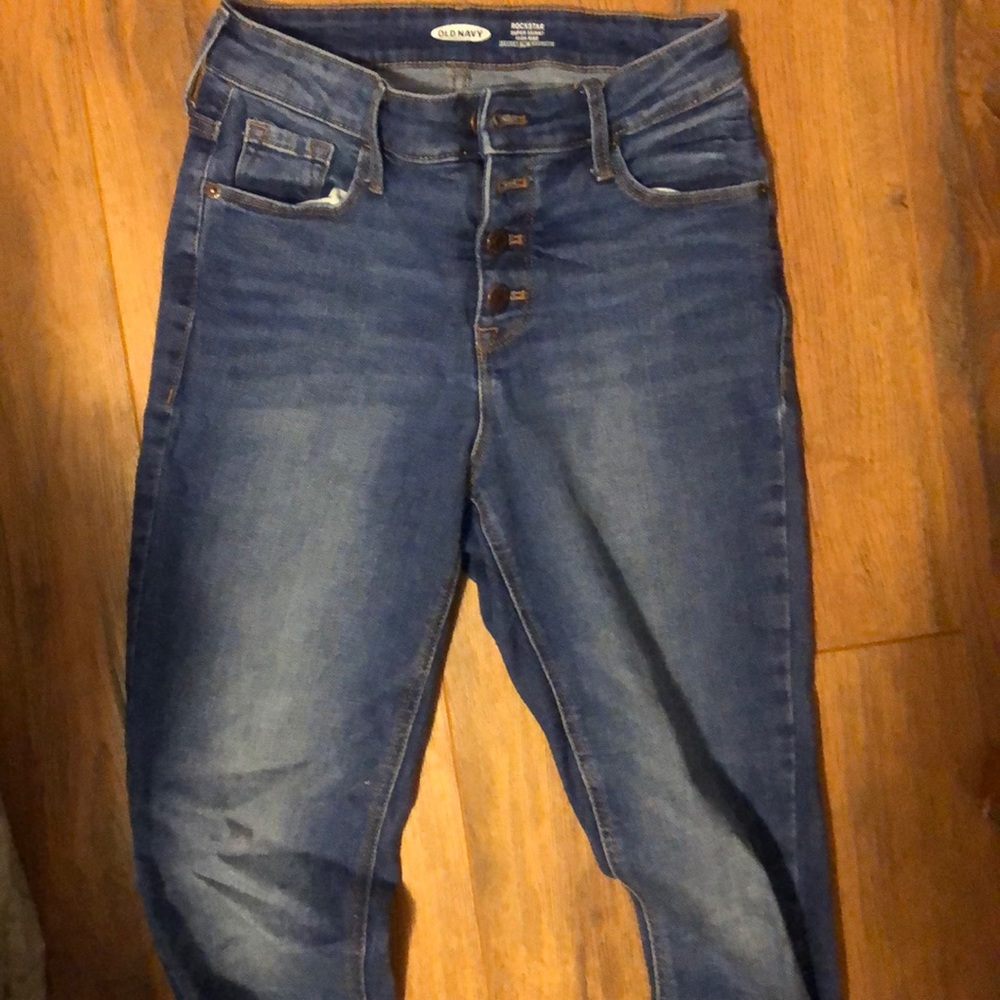 Jeans. High waisted